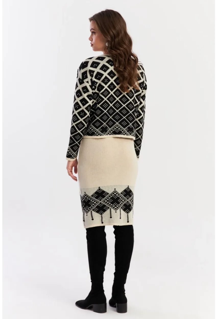 Kadın Ekru-Siyah Alt Üst Triko Desenli Takım NUV2028