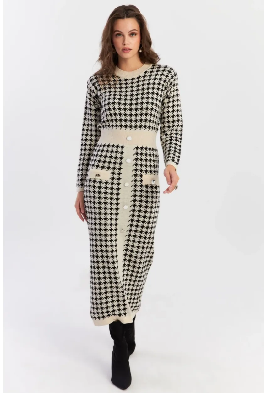 Kadın Ekru-Siyah Düğme Aksesuarlı Desenli Maxi Elbise NUV41