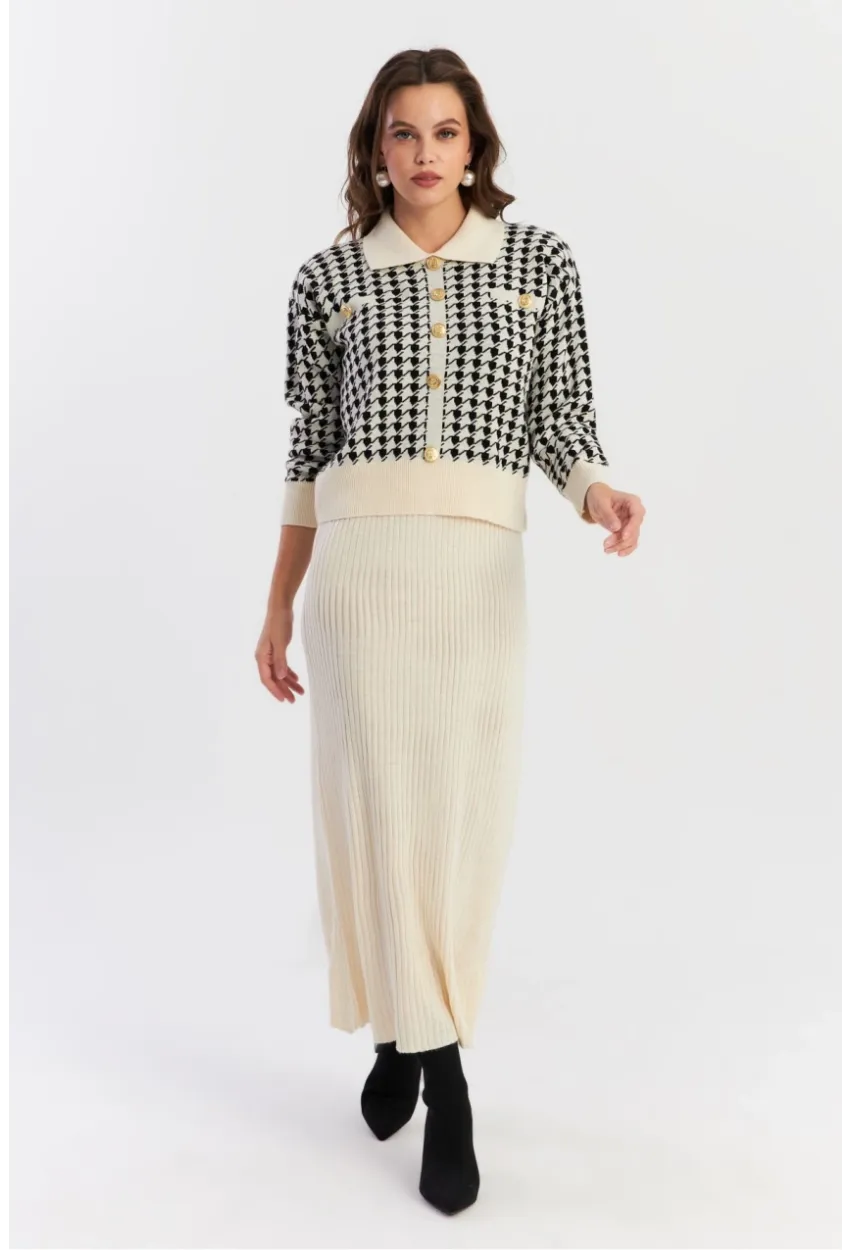 Kadın Ekru-Siyah Kazayağı Desenli Triko Takım NUV36