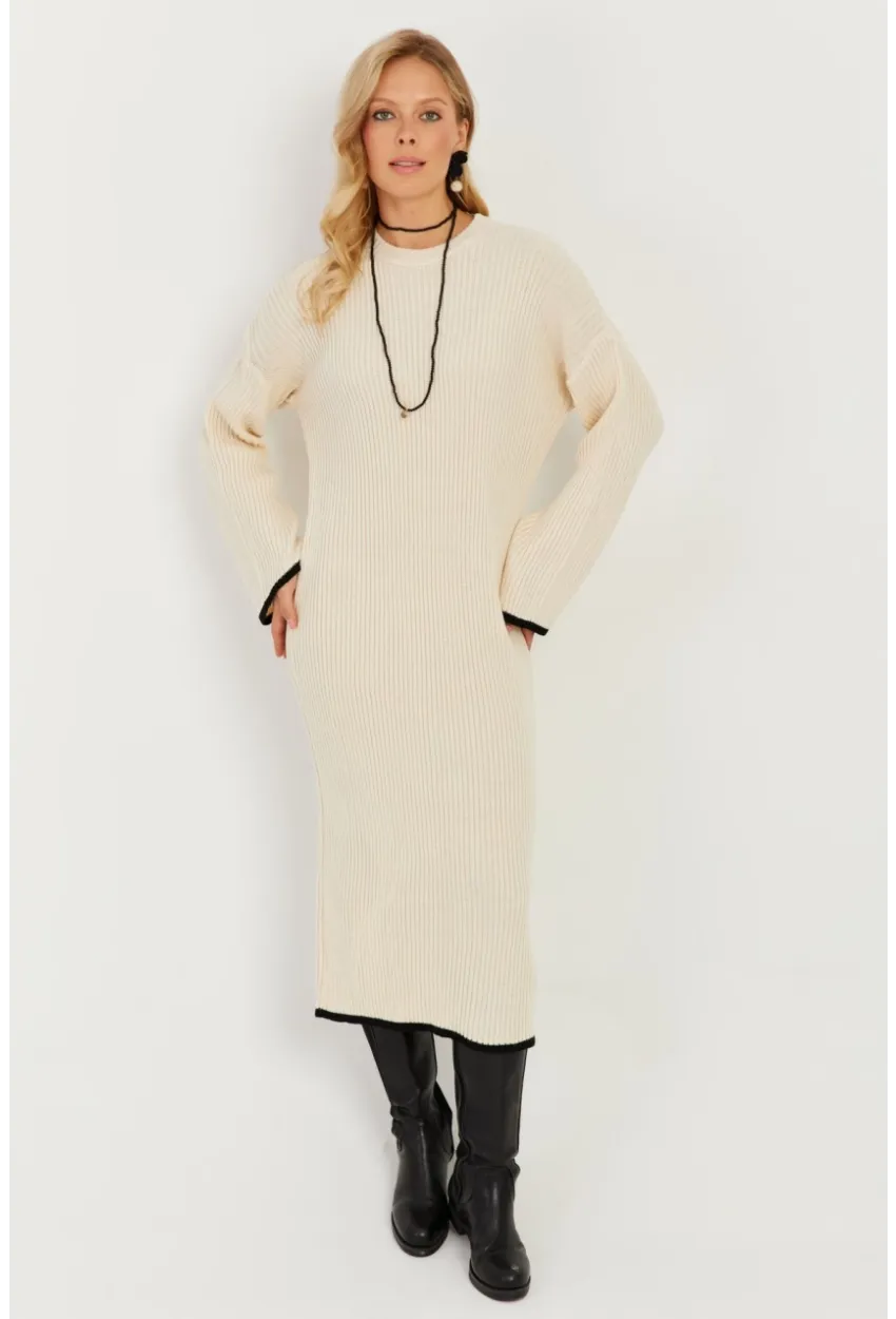 Kadın Ekru Triko Maxi Elbise SF2538