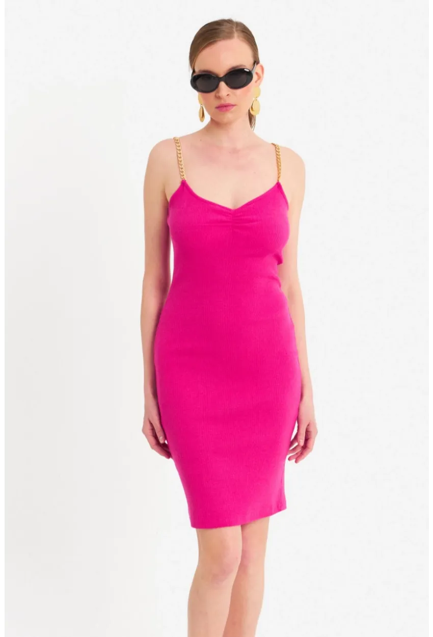 Kadın Fuşya Zincir Askılı Kaşkorse Midi Elbise UR204