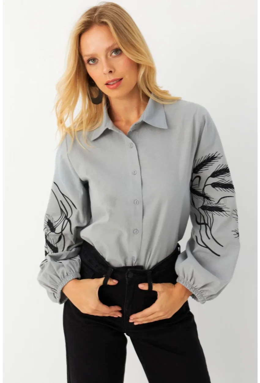 Kadın Gri Nakışlı Balon Kol Gömlek MQS5603
