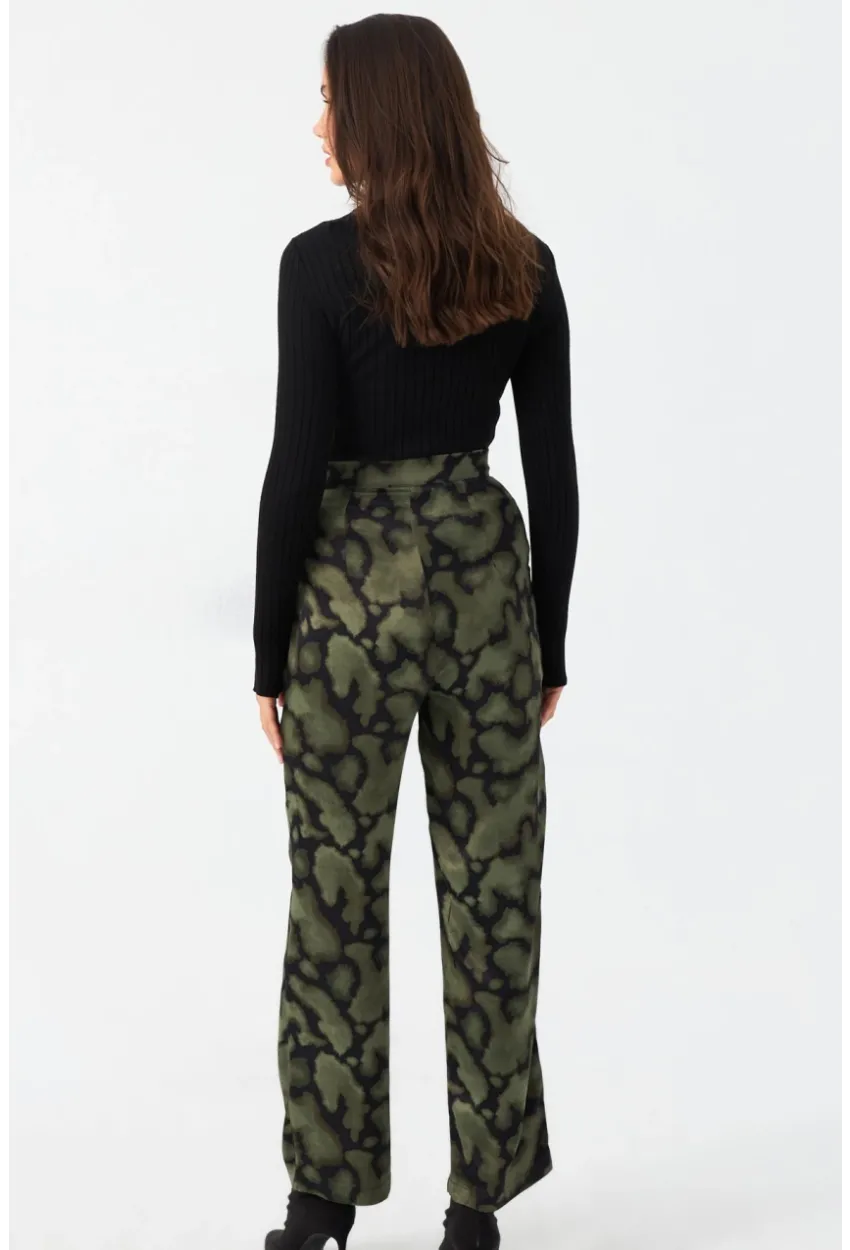 Kadın Haki Batik Desenli Saten Pantolon CAR1069