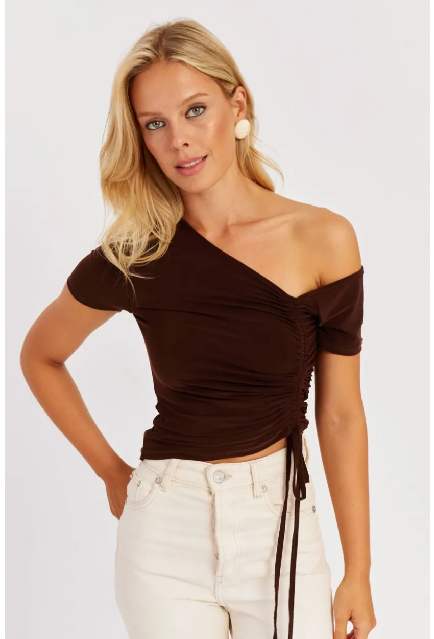Kadın Kahverengi Asimetrik Yaka Asansörlü Bluz GÇ162