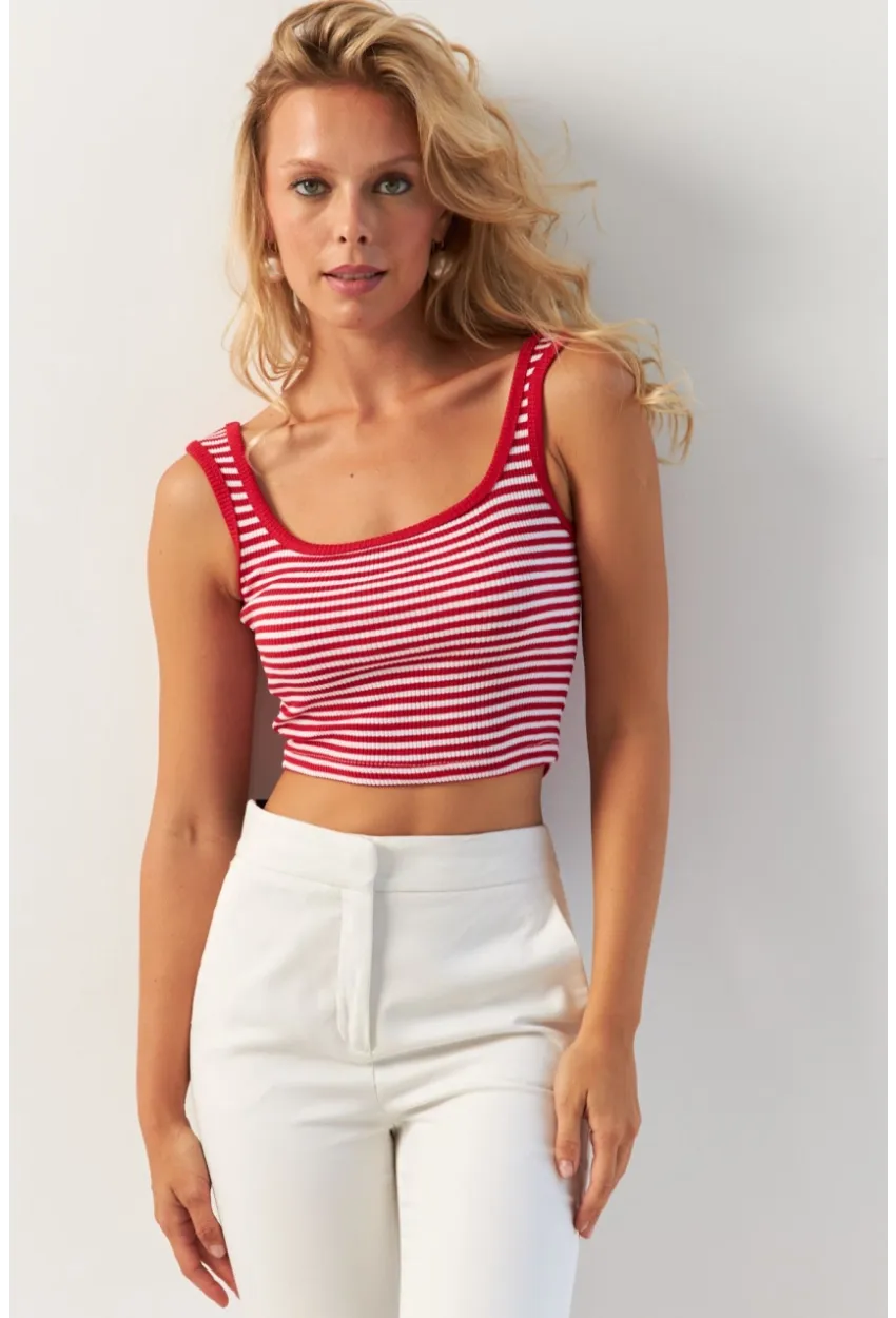 Kadın Kırmızı Kare Yaka Çizgili Bluz XL2036
