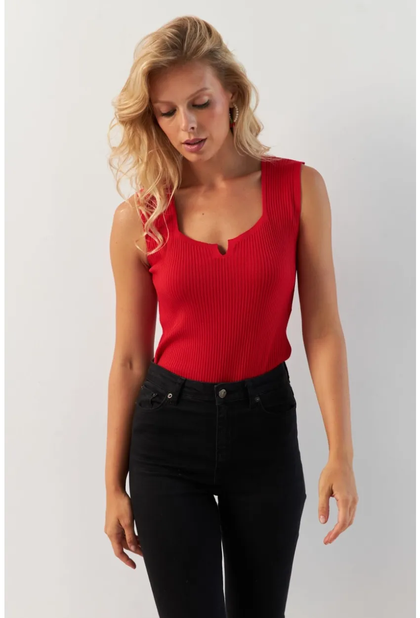 Kadın Kırmızı Kare Yaka Triko Bluz SMT243