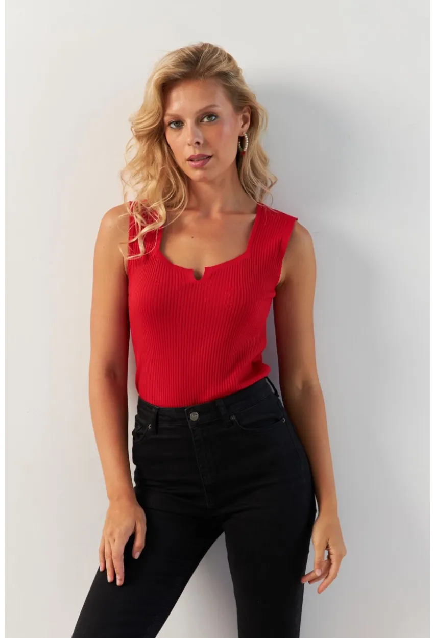 Kadın Kırmızı Kare Yaka Triko Bluz SMT243