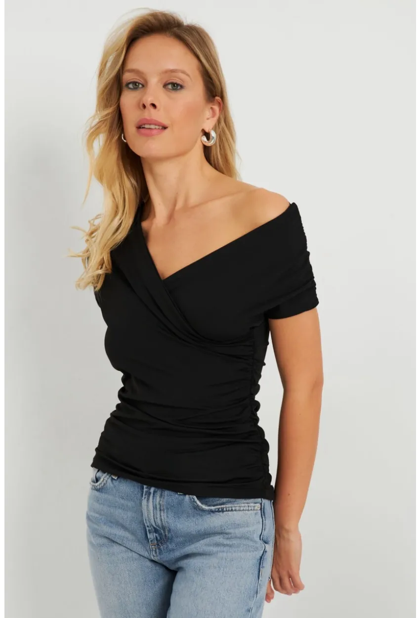 Kadın Kruvaze Büzgülü Bluz Siyah EY2725