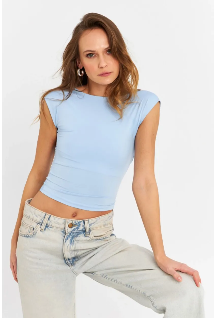 Kadın Mavi Sırtı Açık Crop Bluz ZH083