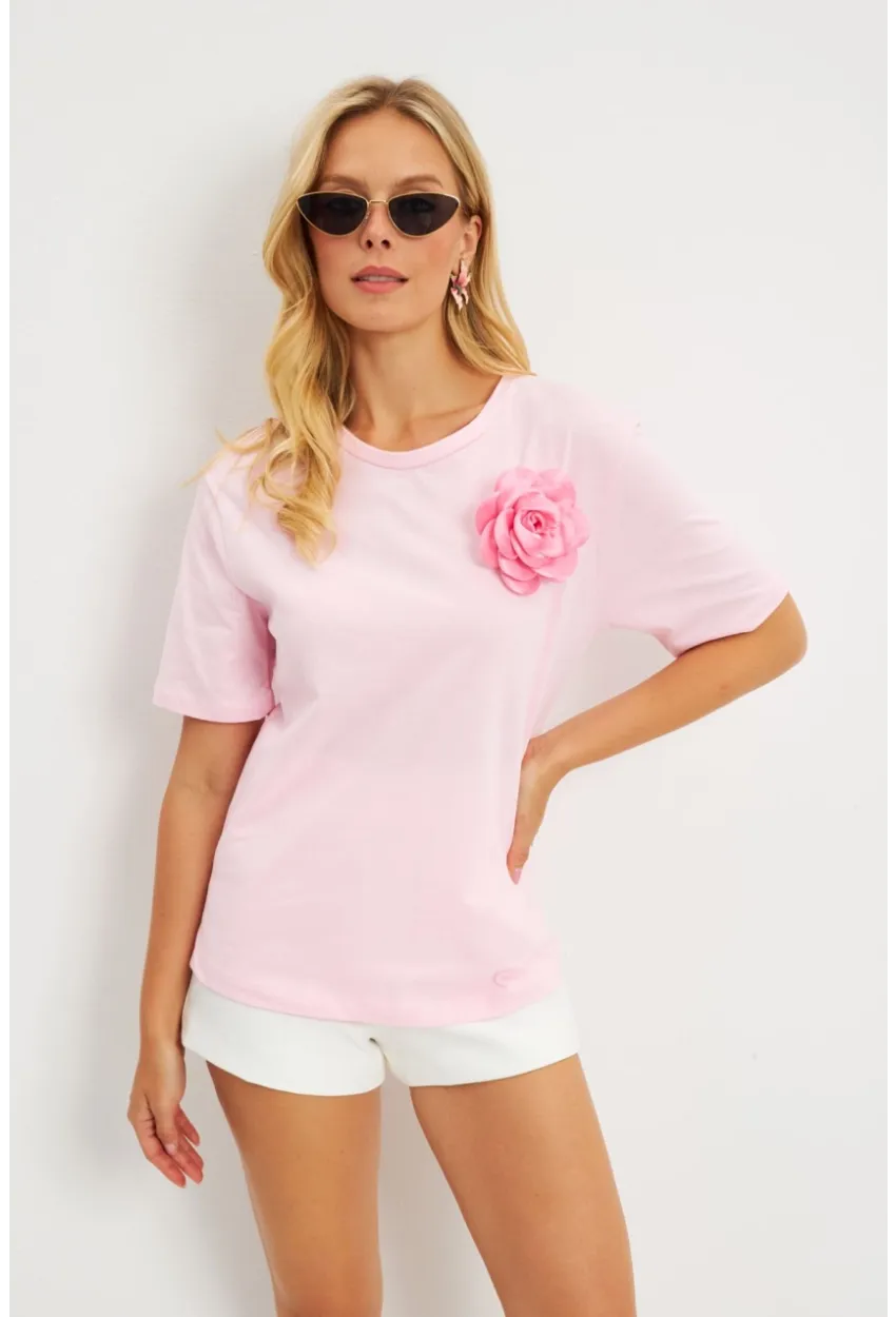 Kadın Pembe Gül Aksesuarlı T-Shirt SF12721