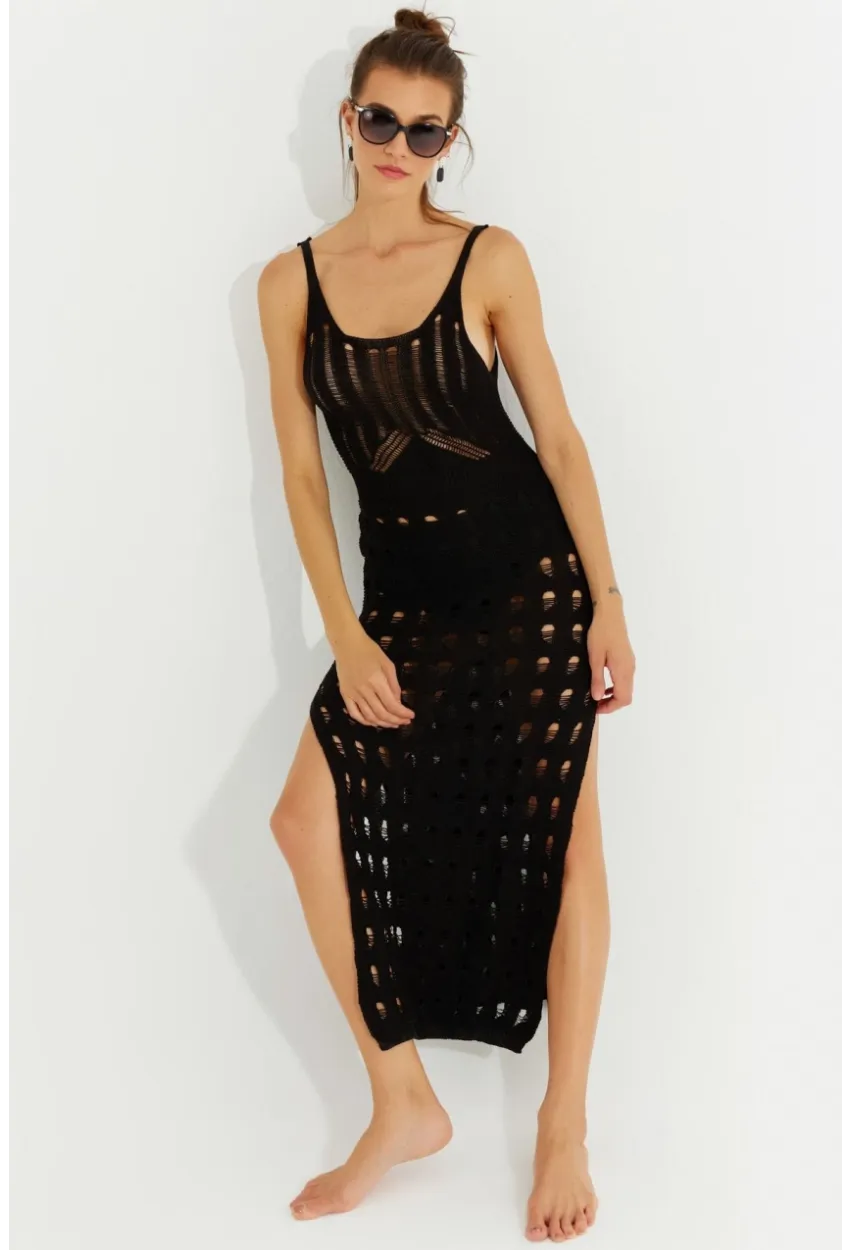 Kadın Siyah Ajurlu Triko Maxi Elbise SF2504