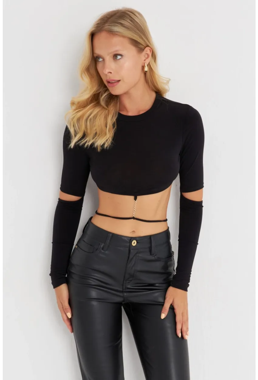 Kadın Siyah Aksesuarlı Crop Bluz B2947