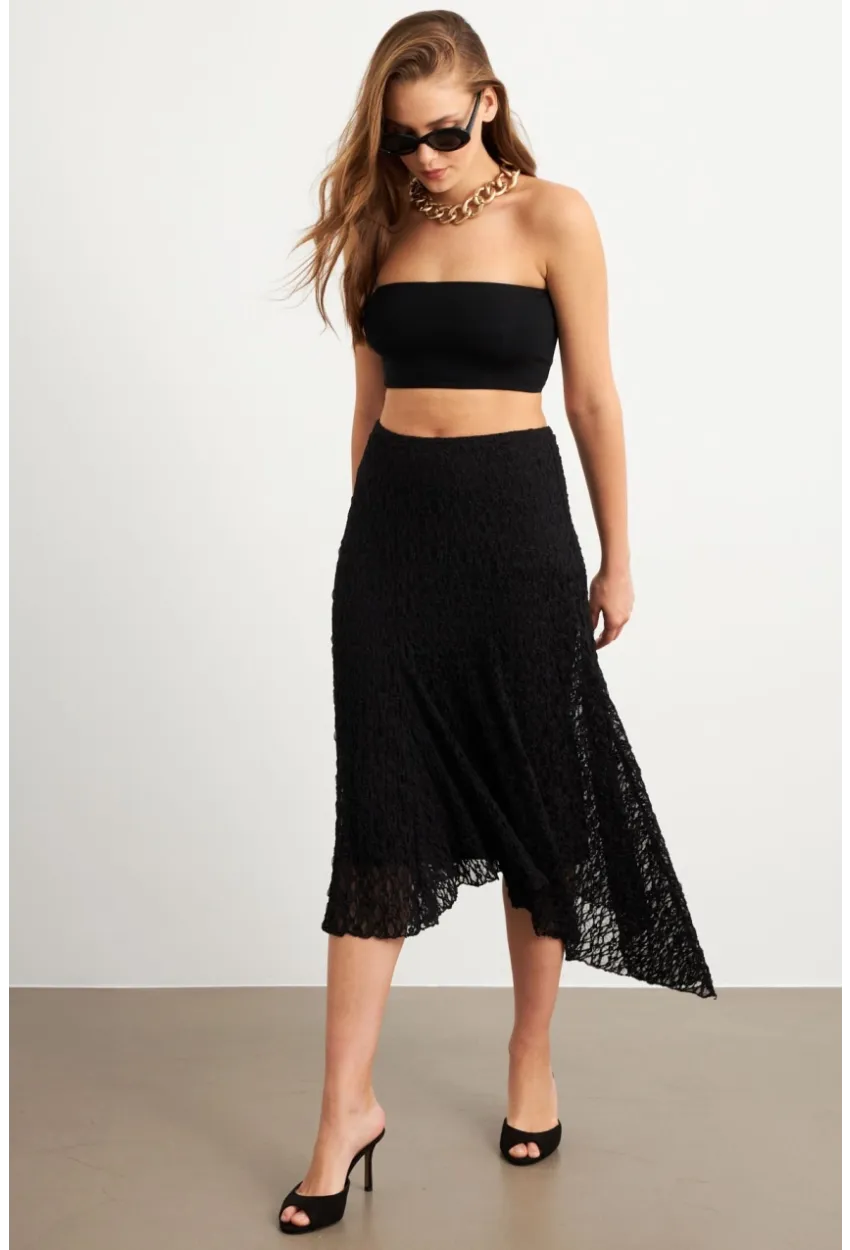 Kadın Siyah Asimetrik Dantel Midi Etek ZH357