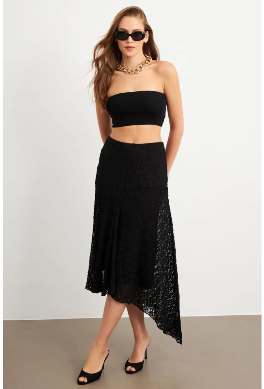 Kadın Siyah Asimetrik Dantel Midi Etek ZH357