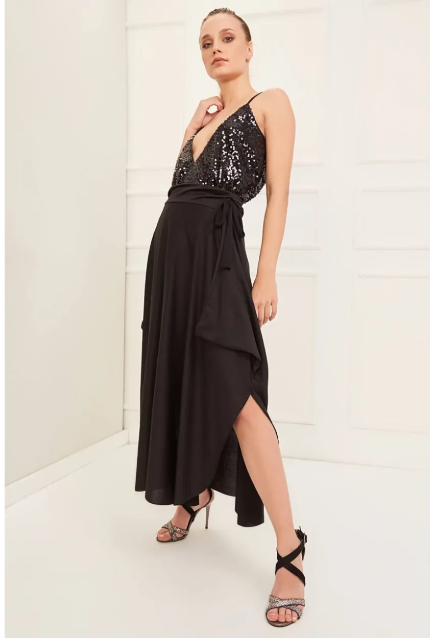 Kadın Siyah Asimetrik Etek LV52