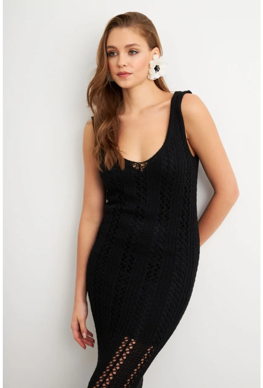 Kadın Siyah Astarlı Ajurlu Maxi Elbise MBE15001