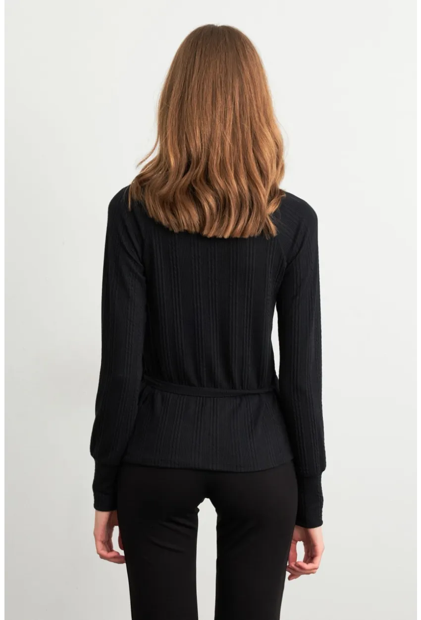 Kadın Siyah Bağlama Detaylı Bluz TF48