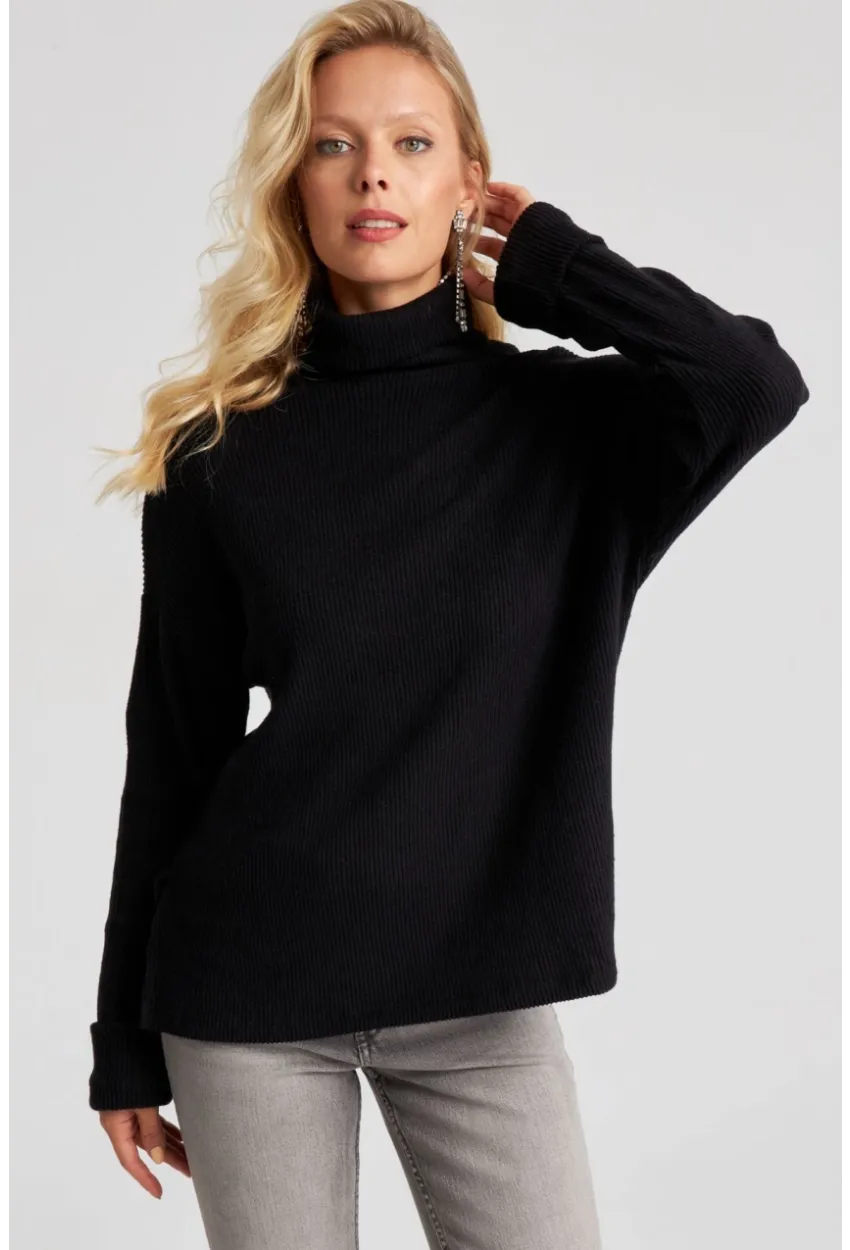 Kadın Siyah Balıkçı Fitilli Triko Kazak AYD257