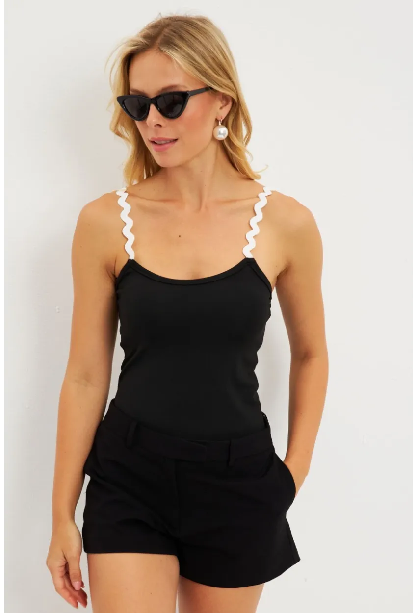 Kadın Siyah Biye Askılı Bluz EY2791