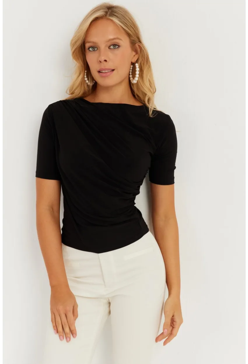 Kadın Siyah Büzgülü Bluz YZ623