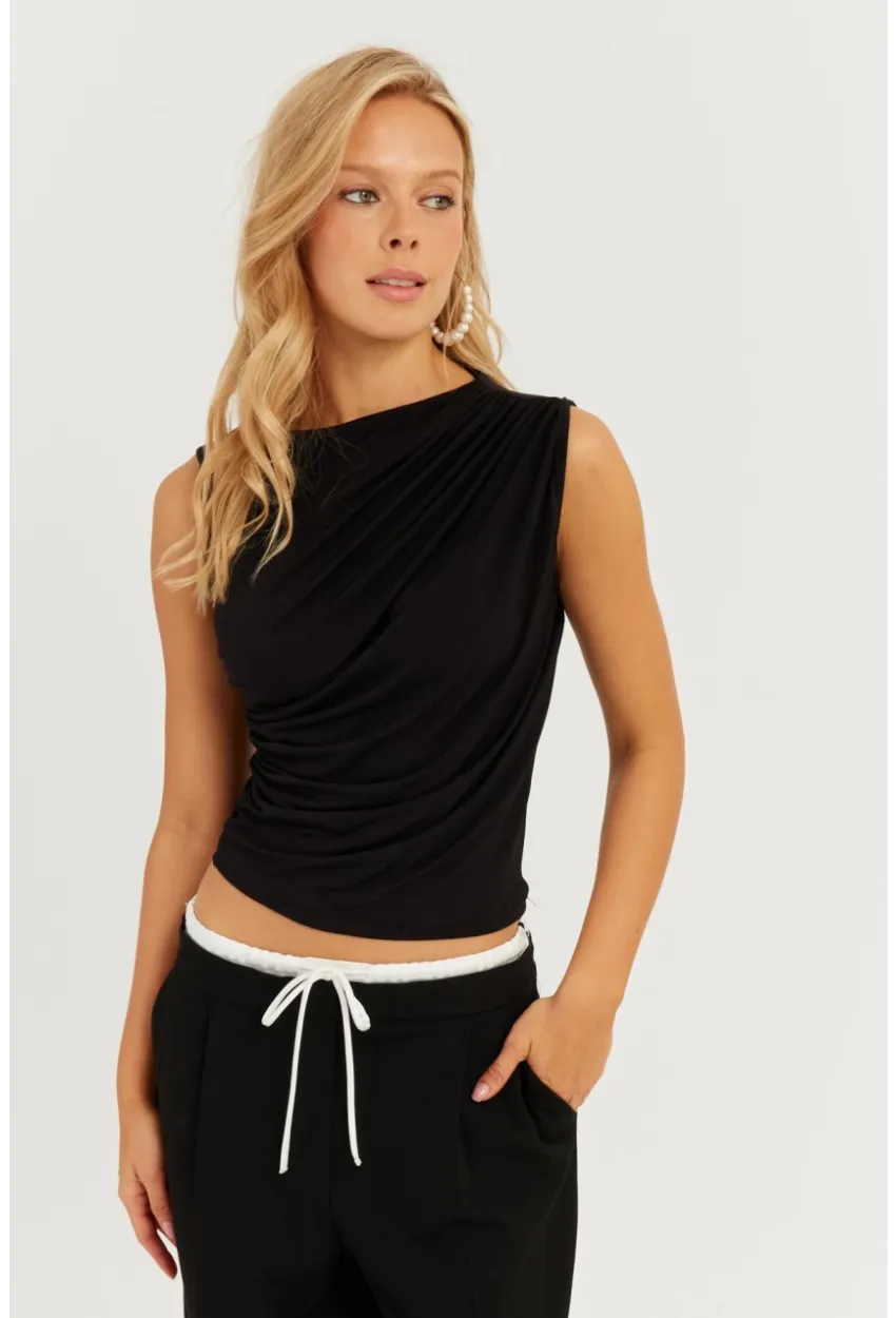 Kadın Siyah Büzgülü Bluz YZ625