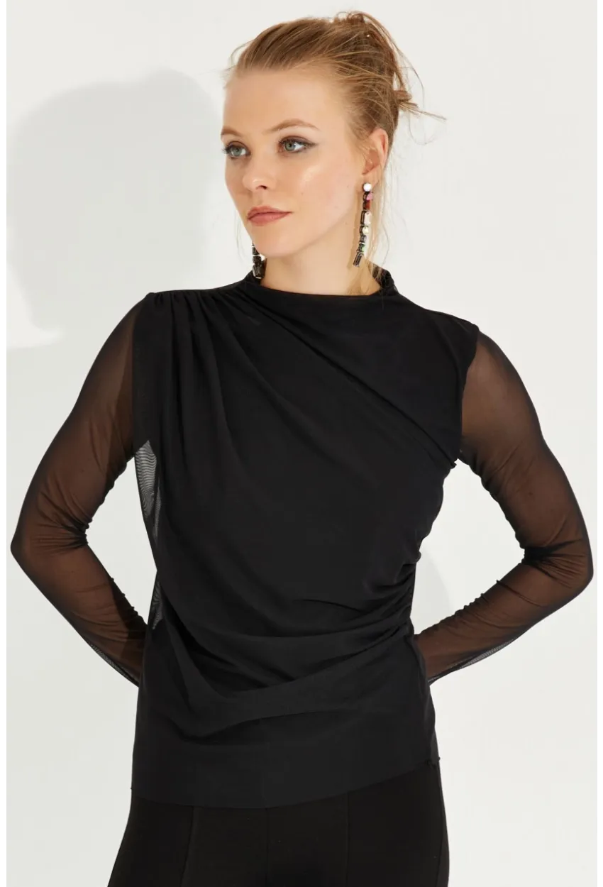 Kadın Siyah Büzgülü Drapeli Tül Bluz LPP1244