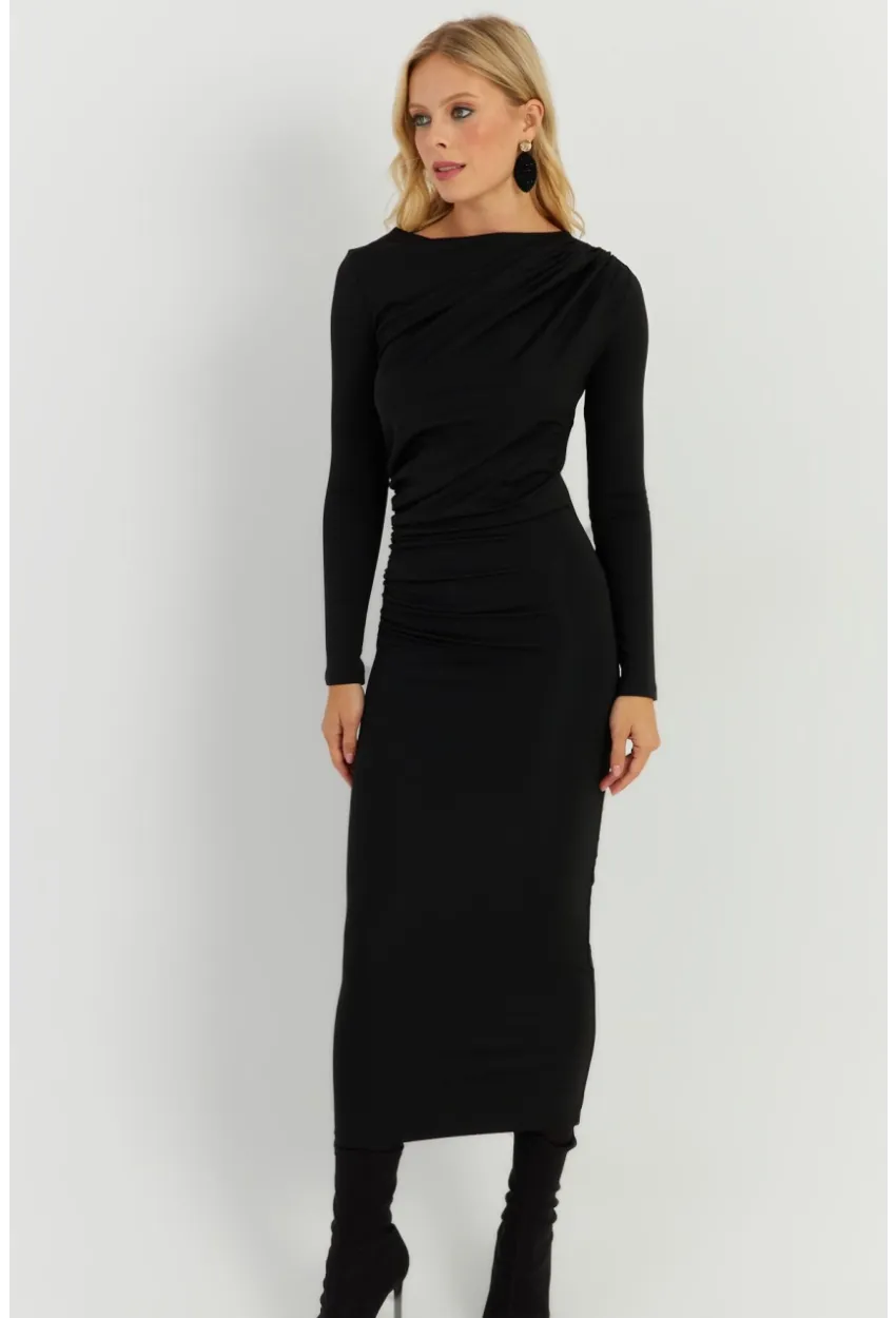 Kadın Siyah Büzgülü Midi Elbise MKED5000