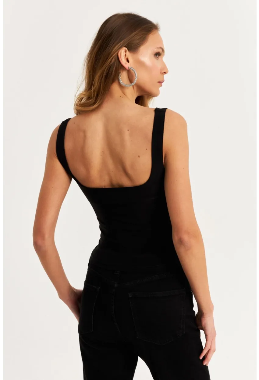 Kadın Siyah Degaje Yaka Askılı Atlet GÇ199