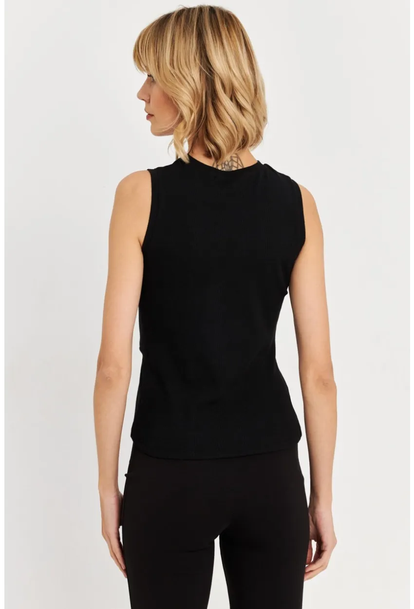 Kadın Siyah Düğme Aksesuarlı Büzgülü Bluz TF72