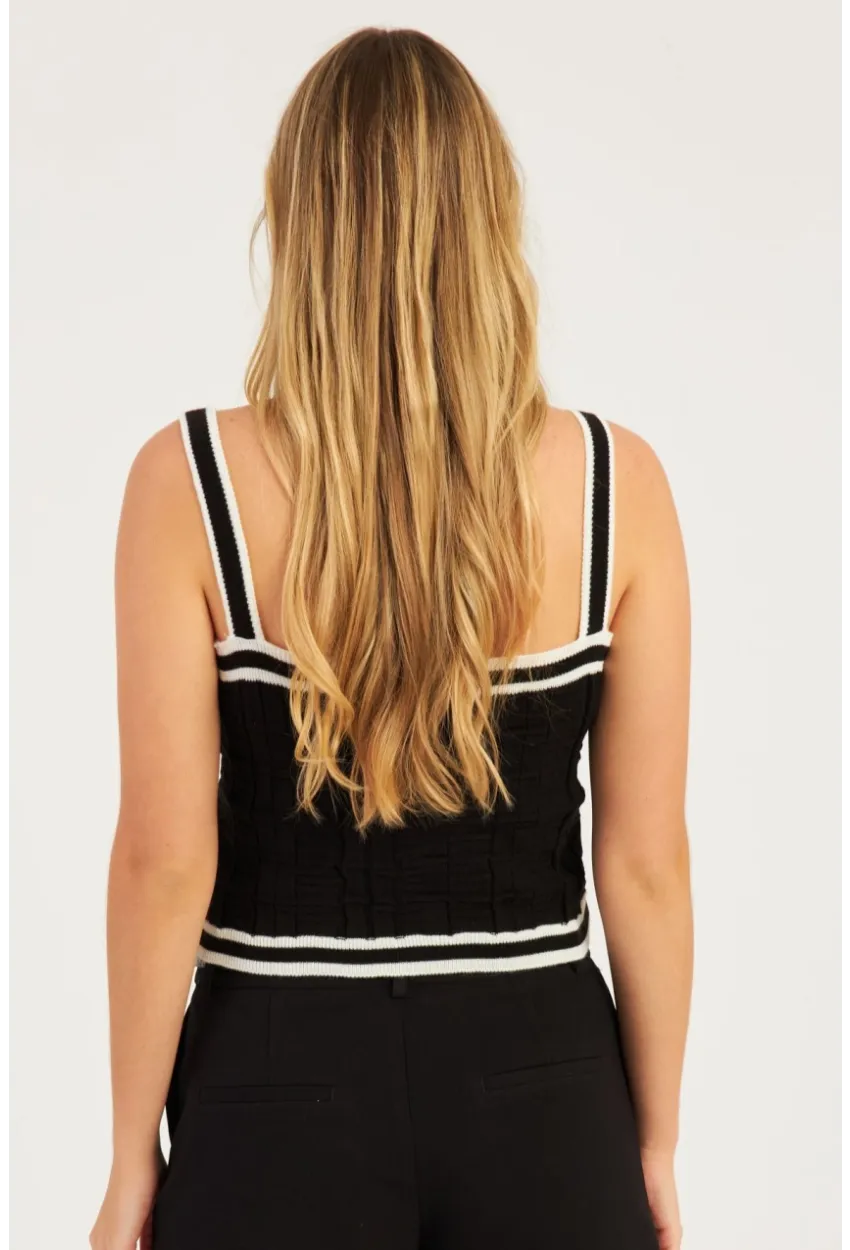 Kadın Siyah Düğme Detaylı Triko Crop Bluz MSS134