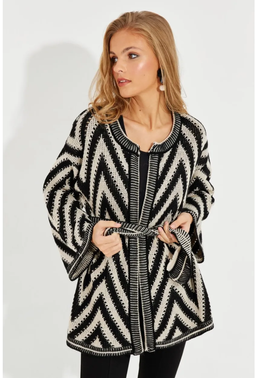 Kadın Siyah-Ekru Kemerli Zikzak Triko Hırka MİW1525