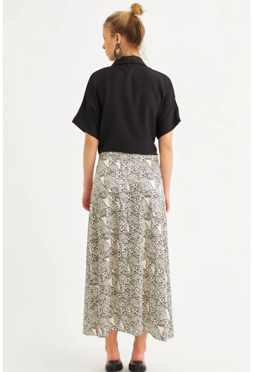 Kadın Siyah-Ekru Saten Midi Etek FİR1970