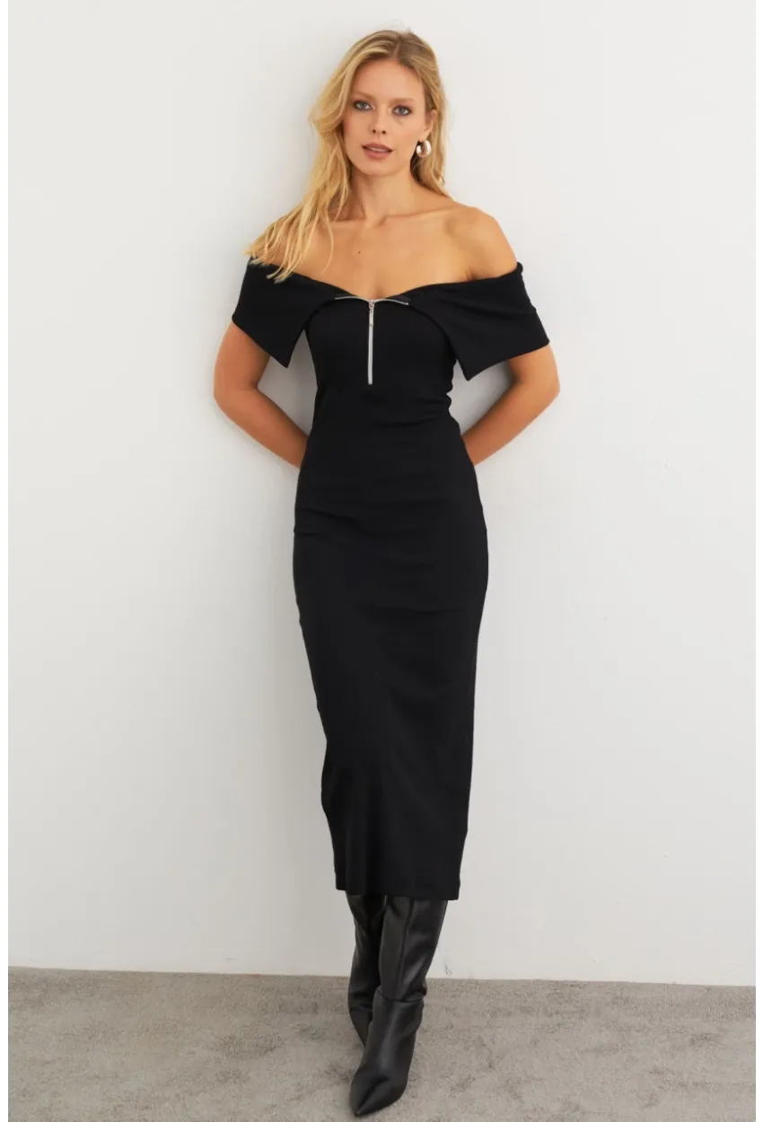 Kadın Siyah Fermuarlı Madonna Yaka Midi Elbise EY3011