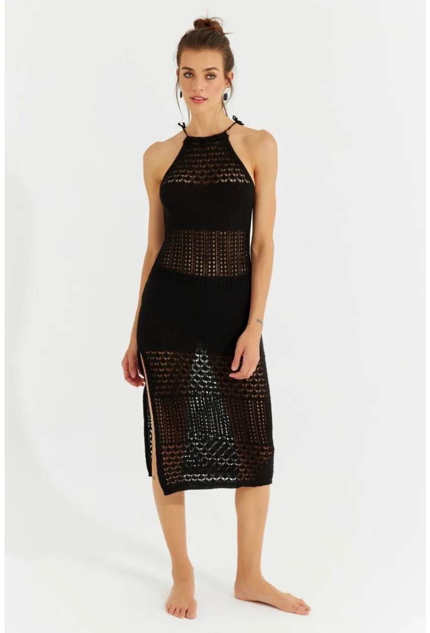 Kadın Siyah Halter Yaka Ajurlu Midi Elbise SF2506