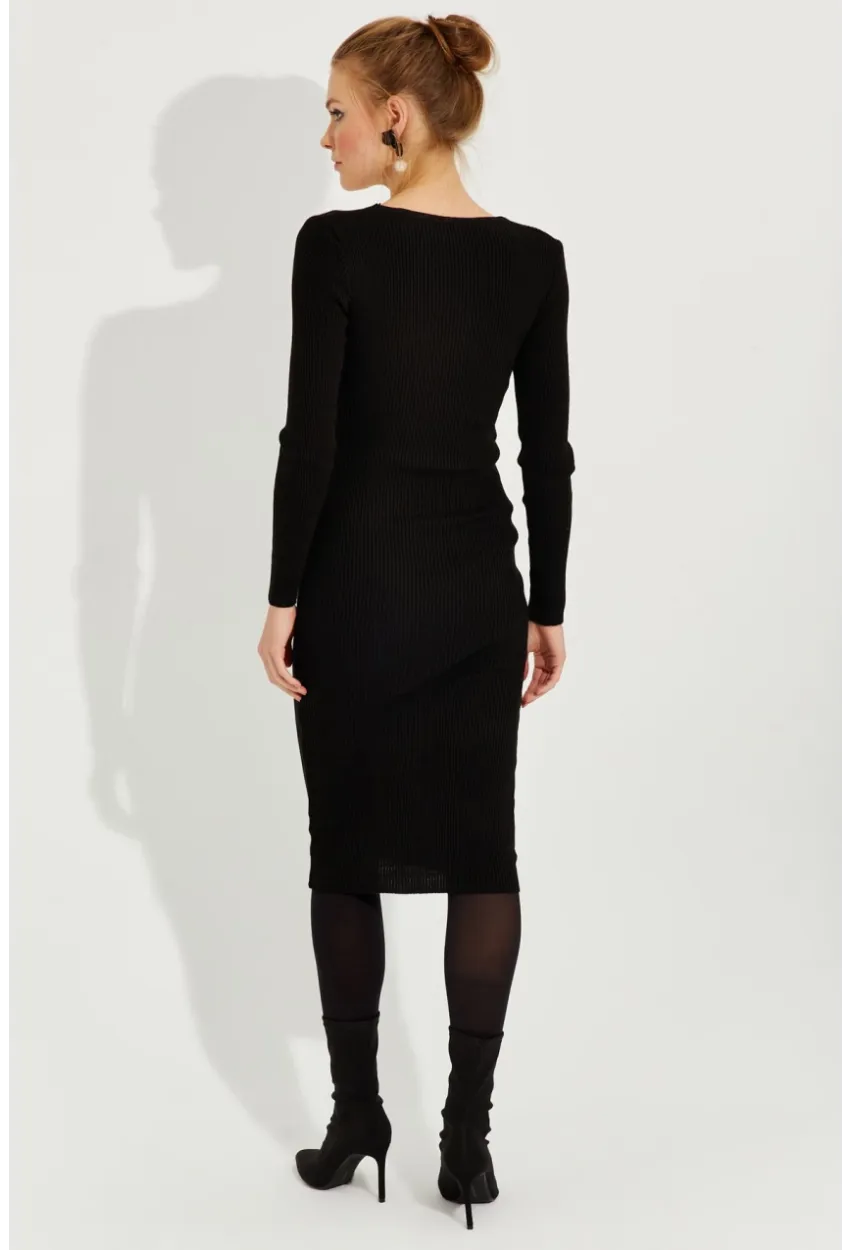 Kadın Siyah Kare Yaka Triko Midi Elbise SF2520