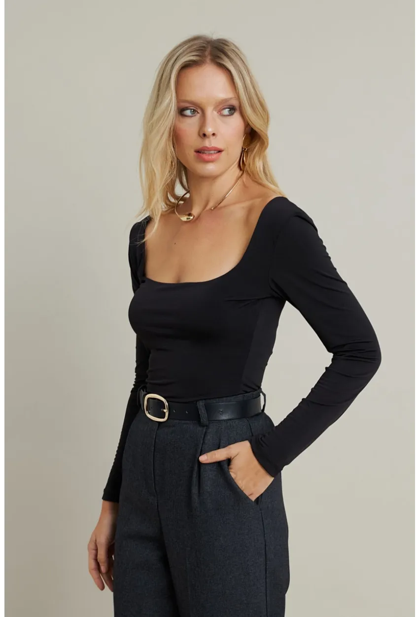 Kadın Siyah Kayık Yaka Bluz DMR387