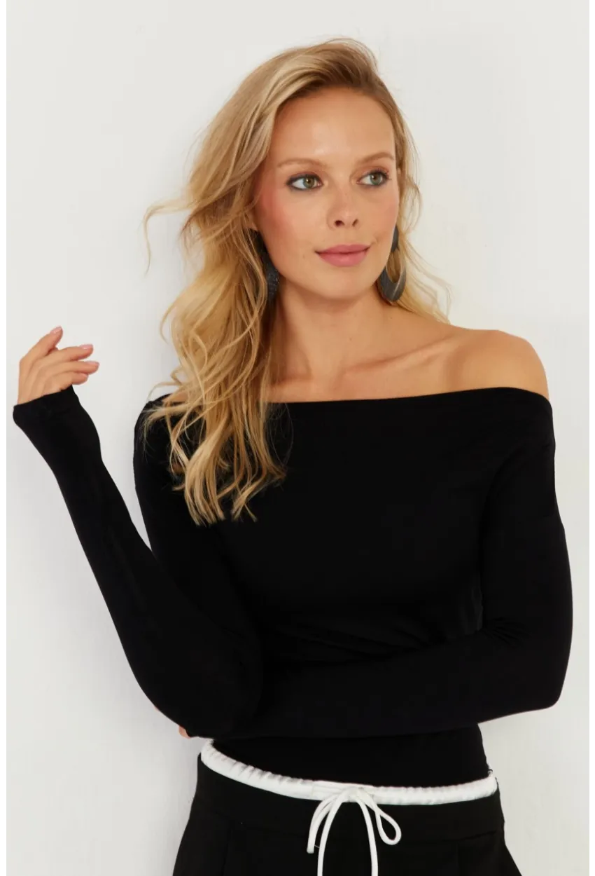 Kadın Siyah Kayık Yaka Bluz LPP1254