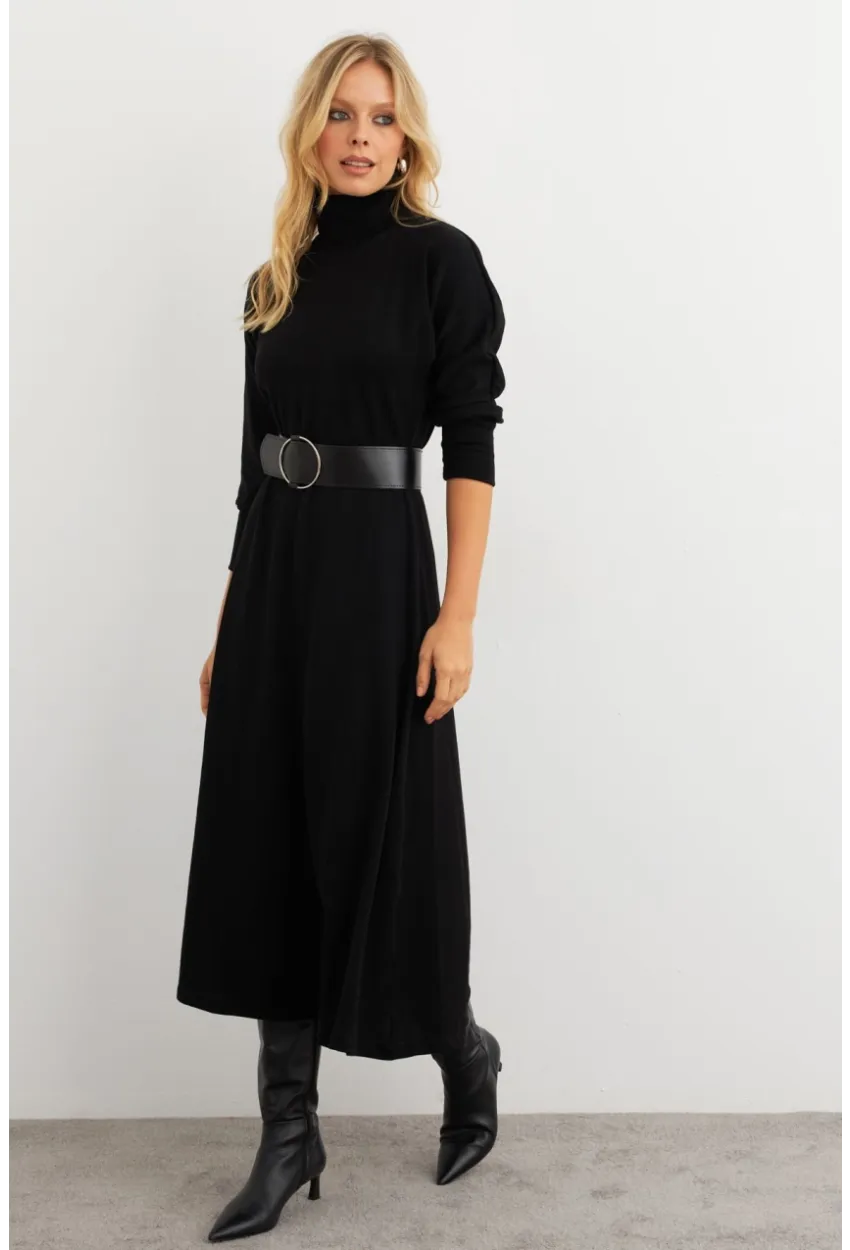 Kadın Siyah Kemerli Balıkçı Yaka Elbise MKSD992