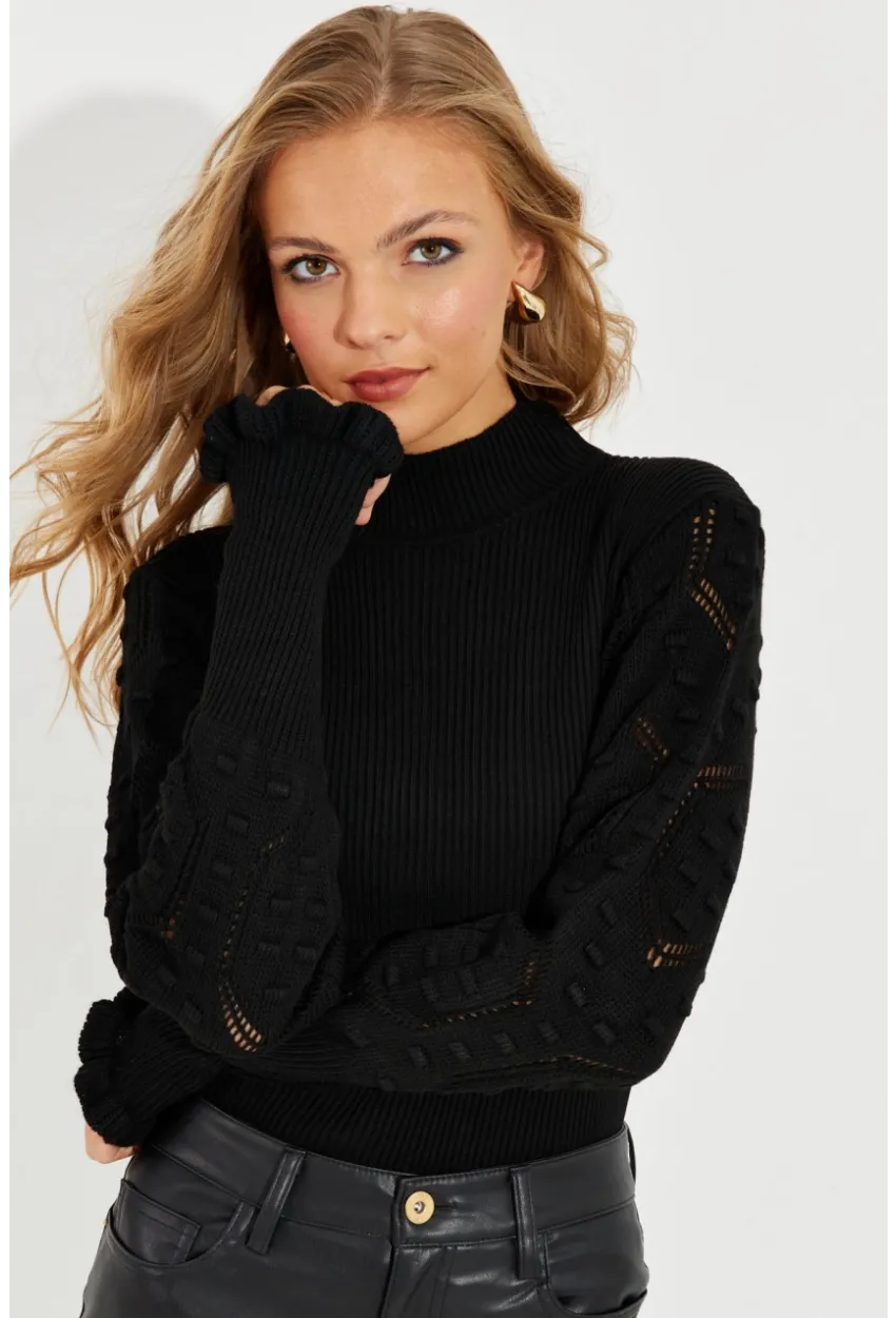 Kadın Siyah Kolları Ajurlu Triko Bluz SMT218