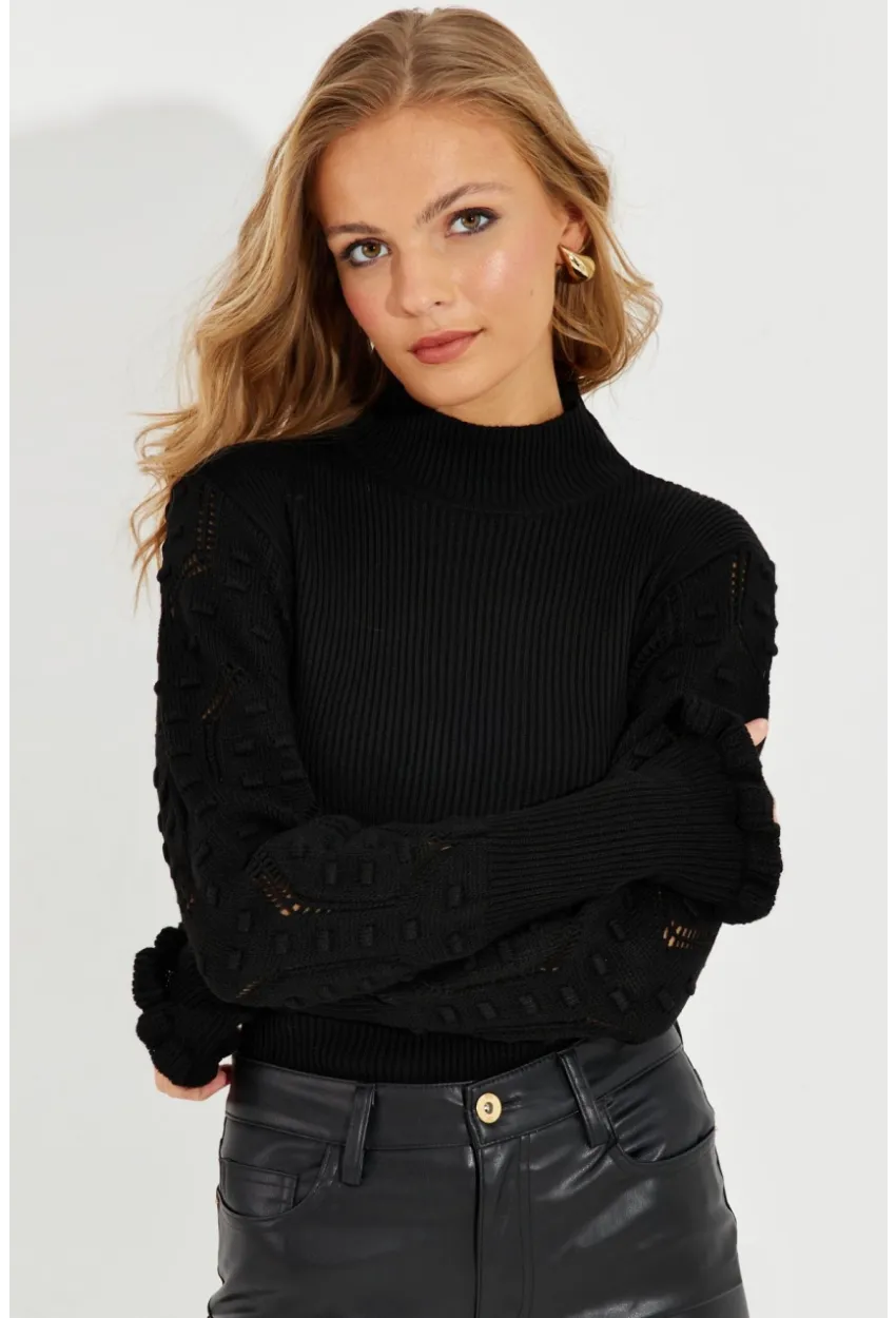 Kadın Siyah Kolları Ajurlu Triko Bluz SMT218
