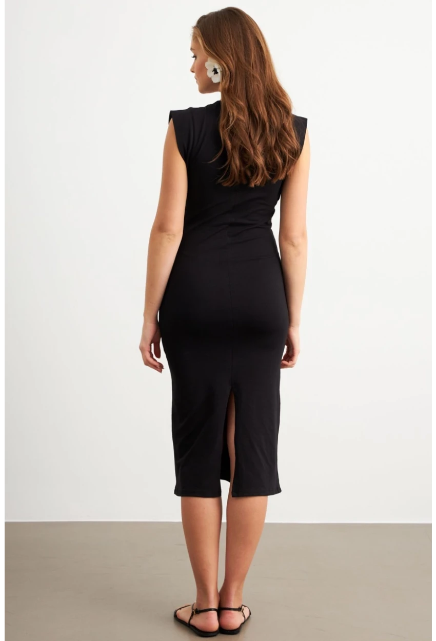 Kadın Siyah Kolsuz Basic Midi Elbise FLU7109