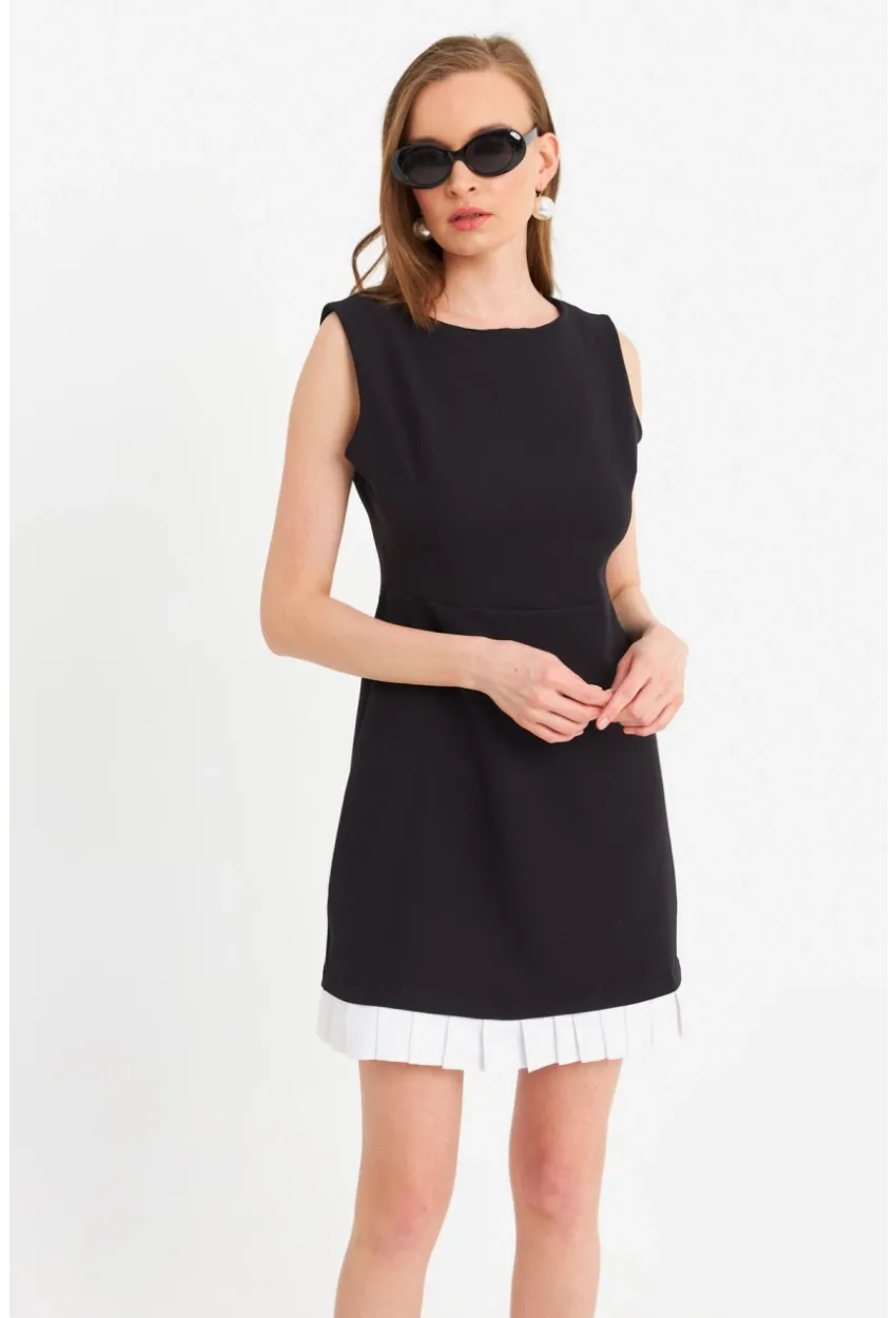 Kadın Siyah Kontrast Pileli Mini Elbise FRY100