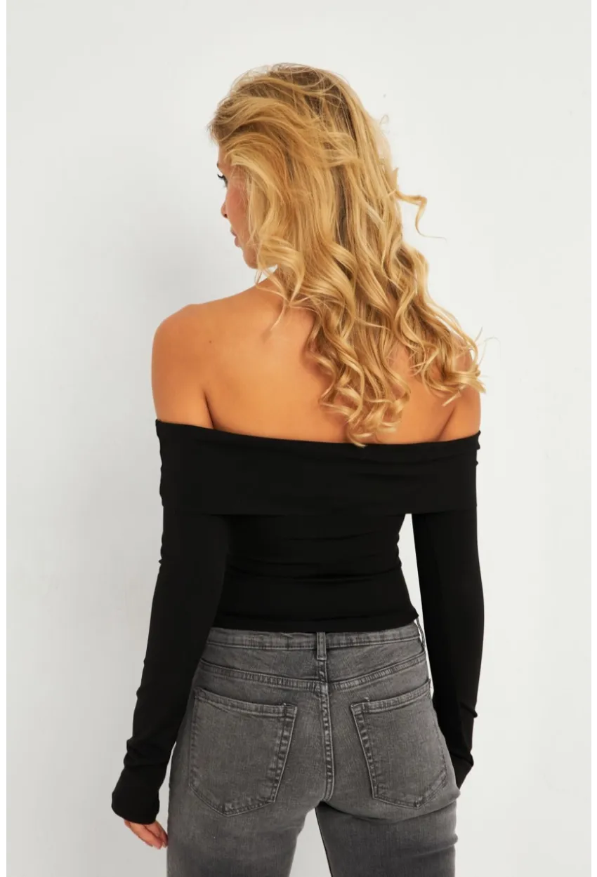 Kadın Siyah Madonna Yaka Crop Yılbaşı Bluz B5038