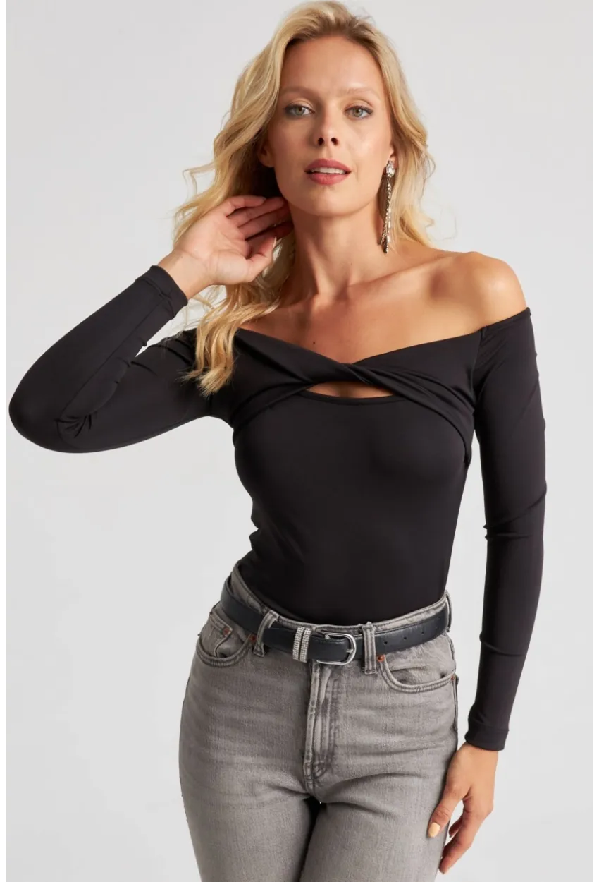 Kadın Siyah Önü Düğümlü Bluz EY2677