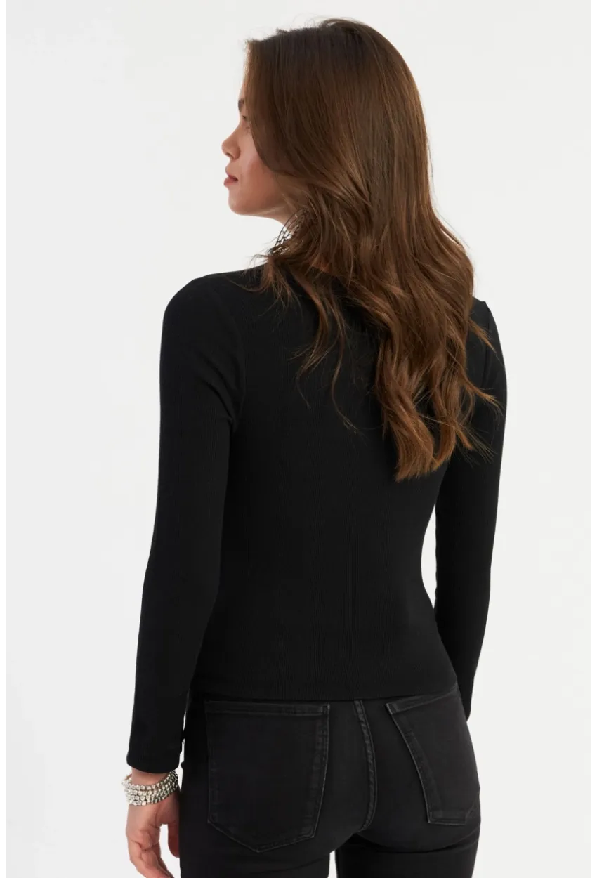 Kadın Siyah Önü Halkalı Pencereli Kaşkorse Bluz AYD382