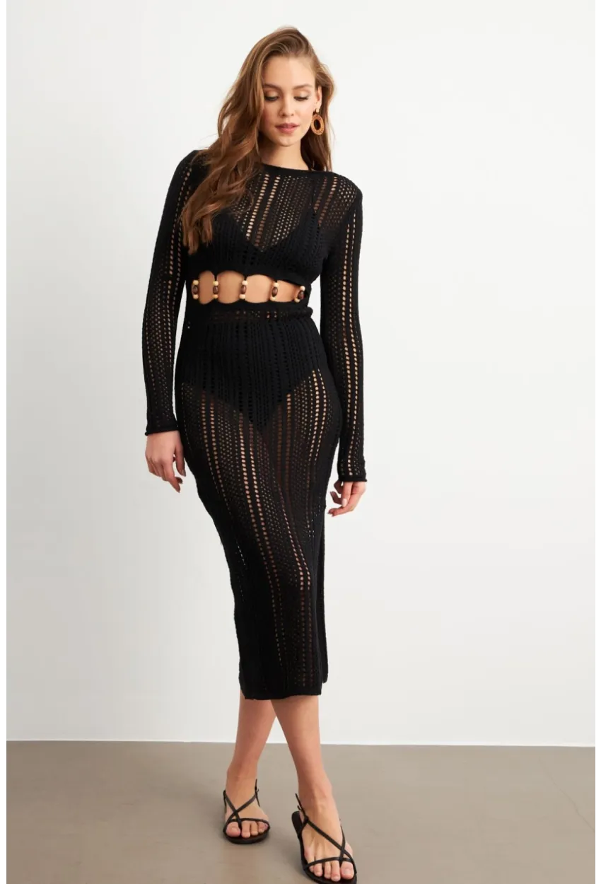 Kadın Siyah Önü Pencereli Ajurlu Plaj Elbisesi Kz545