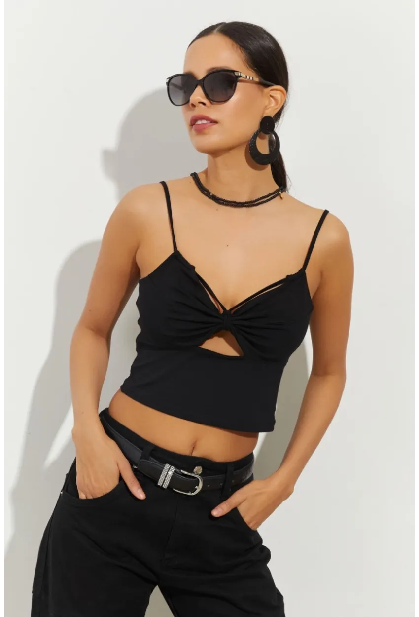 Kadın Siyah Pencereli Crop Bluz B2441