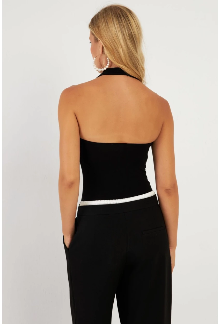 Kadın Siyah Sırtı Açık Çıtçıtlı Body LPP1295