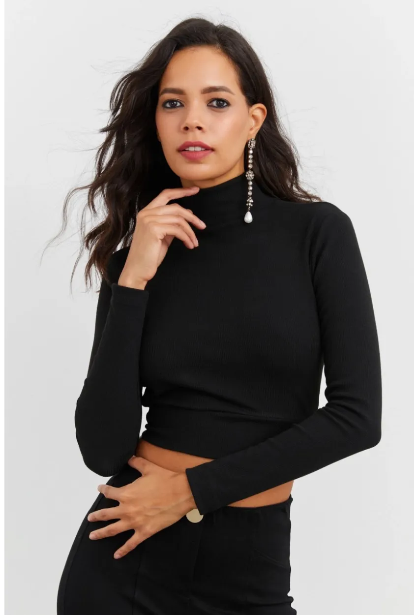 Kadın Siyah Sırtı Açık Crop Bluz EY1512