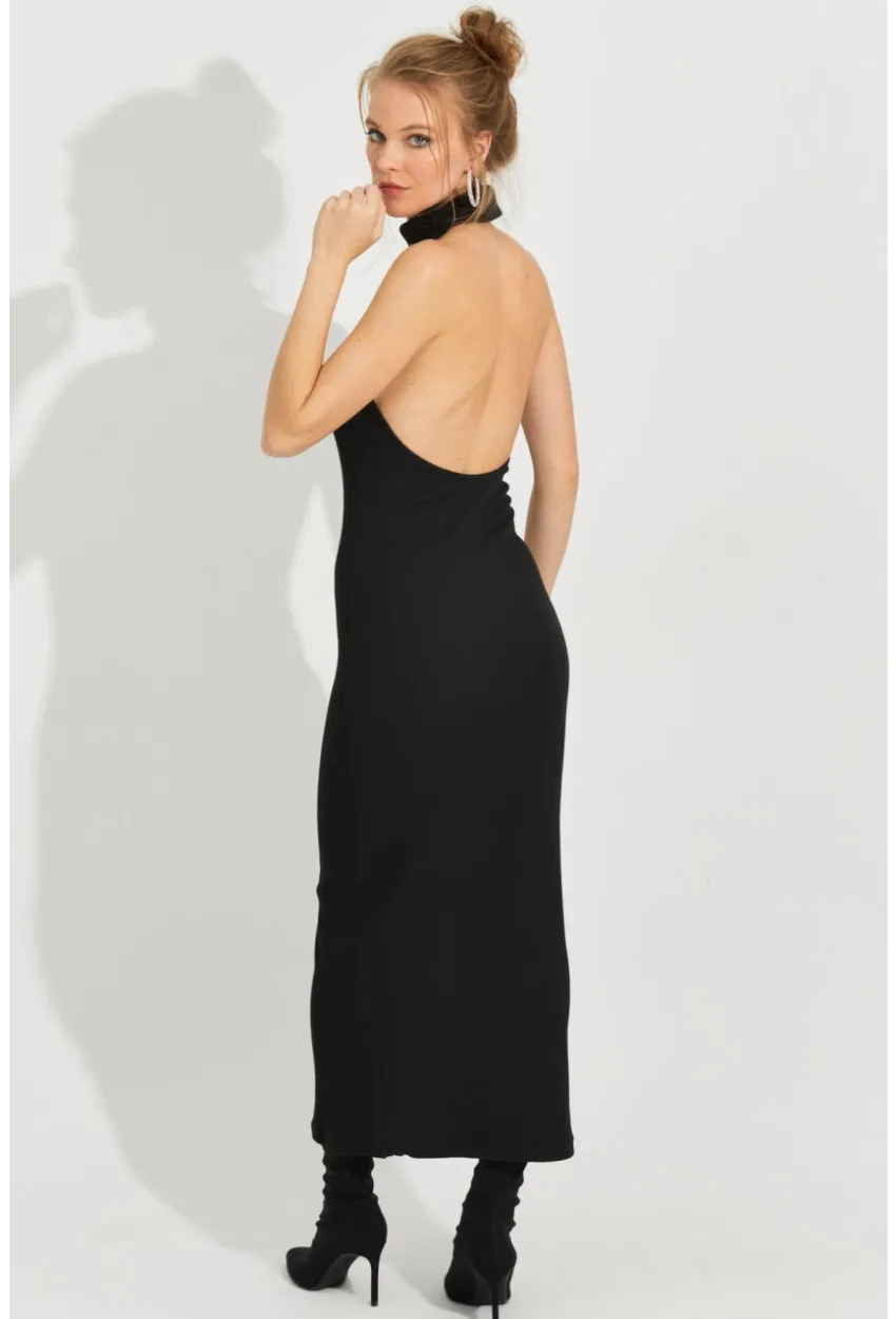 Kadın Siyah Sırtı Açık Kolsuz Kaşkorse Maxi Elbise EY2589